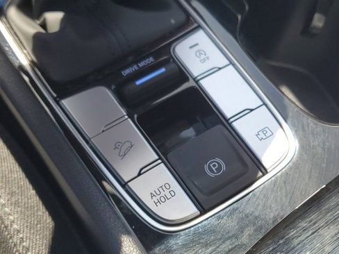 Certified 2026 Hyundai Tucson SE image 25