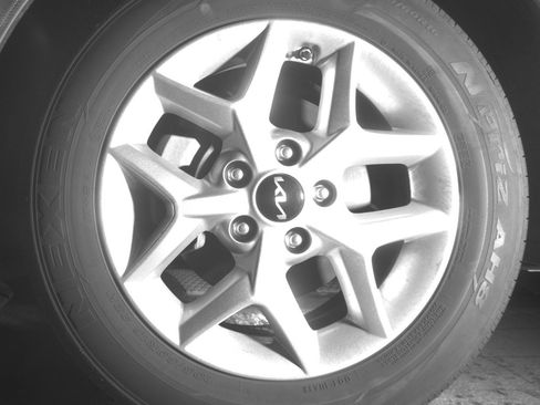 Used 2025 Kia Soul LX w/ LX Technology Package FWD image 12