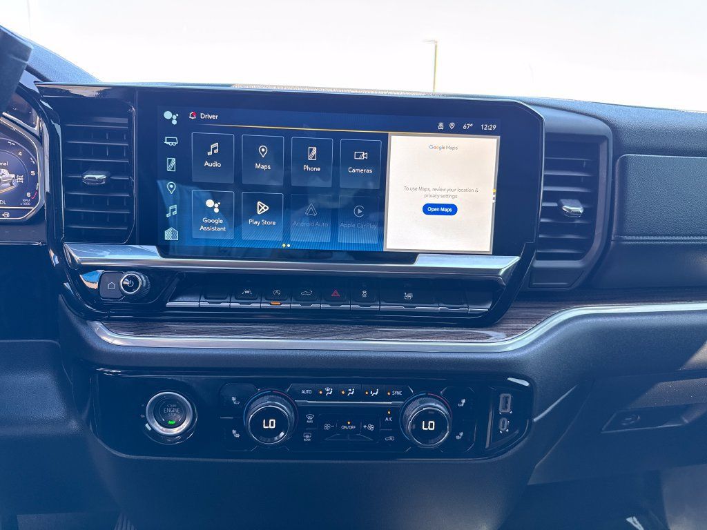 Used 2024 Chevrolet Silverado 1500 LT AWD/4WD image 17