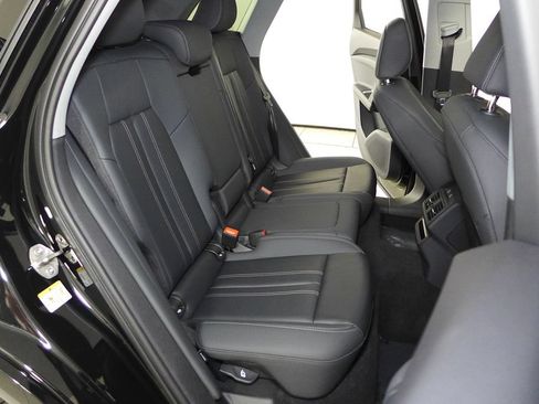Used 2025 Audi Q5 Premium w/ Convenience Package AWD/4WD image 20