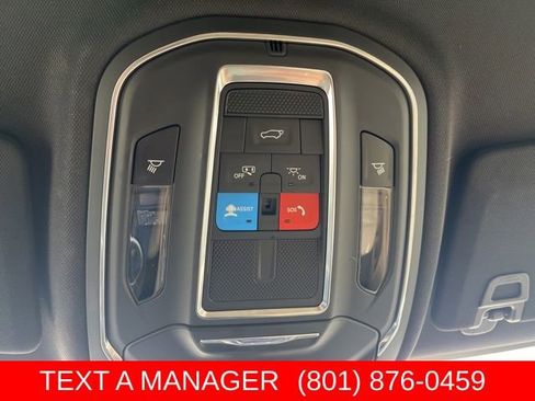 Used 2024 Jeep Grand Cherokee Limited AWD/4WD image 31