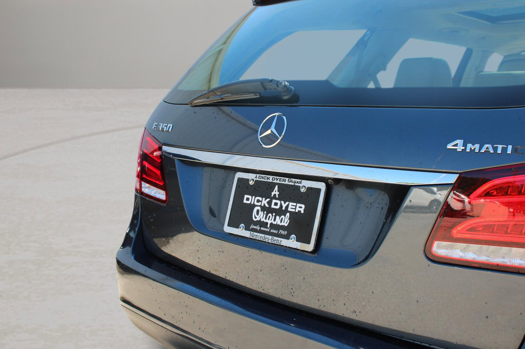Used 2016 Mercedes-Benz E 350 4MATIC Wagon image 33