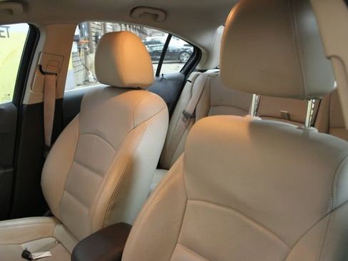 Used 2013 Chevrolet Cruze LT w/ RS Package FWD image 19