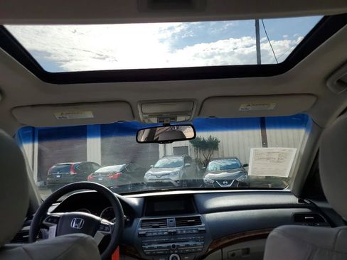 Used 2012 Honda Accord EX-L image 2