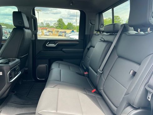 New 2026 GMC Sierra 2500 Denali AWD/4WD image 9