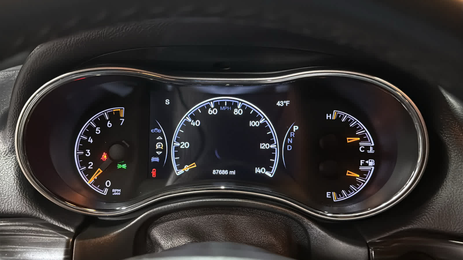 Used 2020 Jeep Grand Cherokee Altitude AWD/4WD image 14