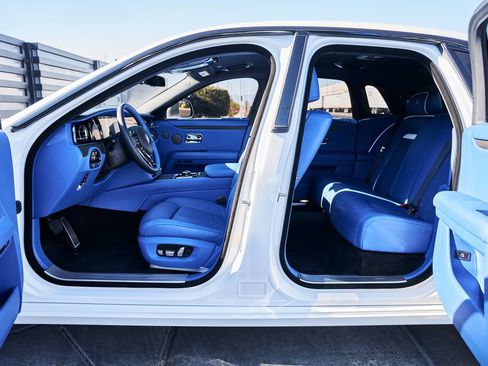 Used 2024 Rolls-Royce Ghost AWD/4WD image 29