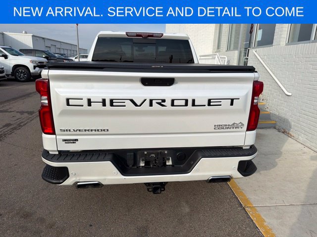 Used 2021 Chevrolet Silverado 1500 High Country w/ Technology Package AWD/4WD image 9