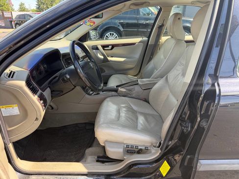 Used 2004 Volvo S60 2.5T FWD image 13
