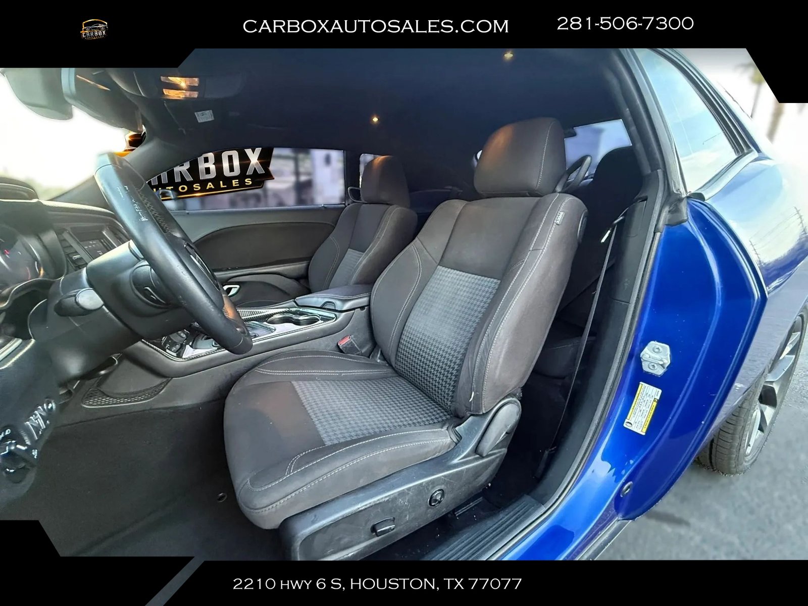 Used 2020 Dodge Challenger SXT w/ Blacktop Package RWD image 16