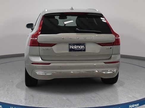 Used 2022 Volvo XC60 B5 Inscription w/ Advanced Package AWD/4WD image 7
