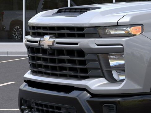 New 2026 Chevrolet Silverado 2500 Custom w/ Custom Convenience Package AWD/4WD image 14