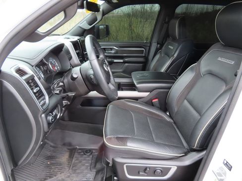 Certified 2022 RAM 1500 Laramie image 28