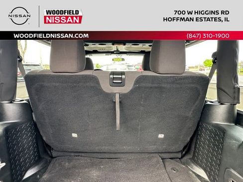 Used 2017 Jeep Wrangler Sport w/ Quick Order Package 24S AWD/4WD image 23