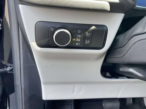 Used 2025 Ford Escape Active FWD image 12
