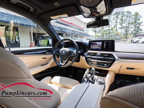 Used 2021 BMW 530i xDrive w/ Convenience Package AWD/4WD image 33
