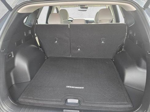 Certified 2025 Hyundai Tucson SEL image 6