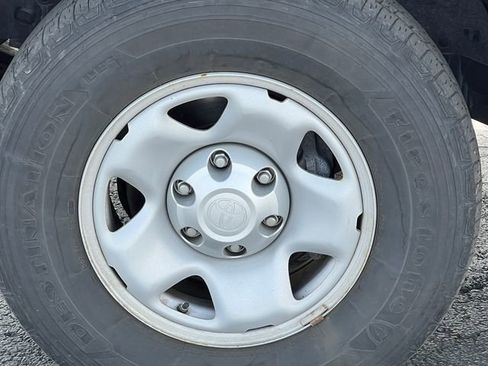 Used 2023 Toyota Tacoma SR AWD/4WD image 7