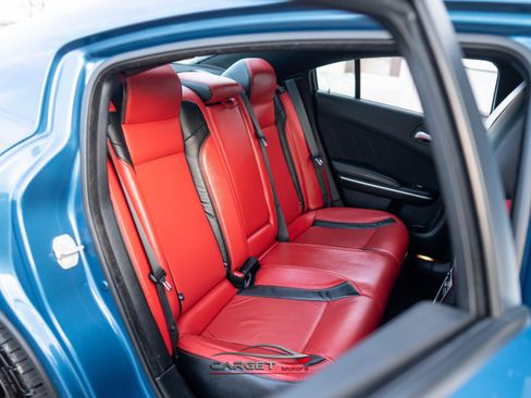 Used 2020 Dodge Charger Scat Pack w/ Driver Convenience Group image 17