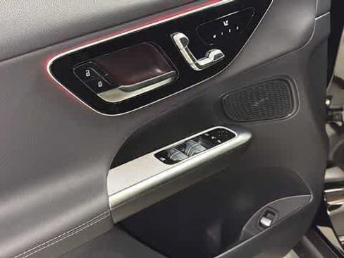 Certified 2026 Mercedes-Benz GLC 300 4MATIC image 14