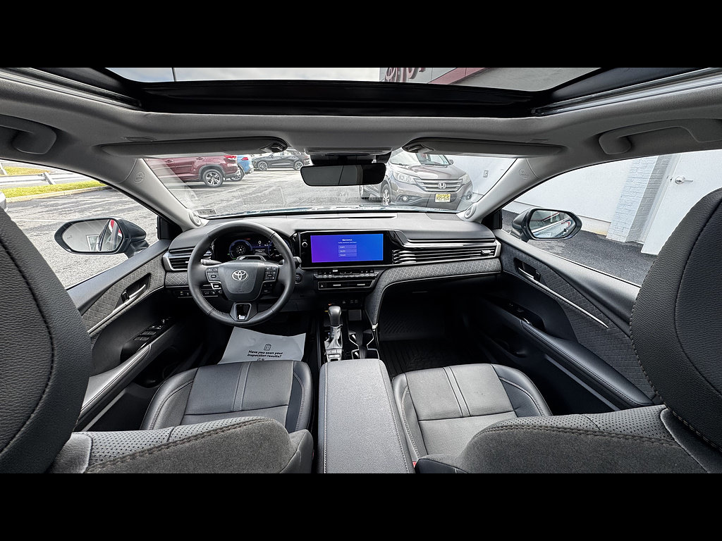 Used 2026 Toyota Camry XLE w/ Premium Plus Package AWD/4WD image 35