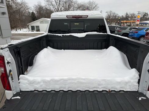 Certified 2023 Chevrolet Silverado 1500 High Country w/ Technology Package image 15