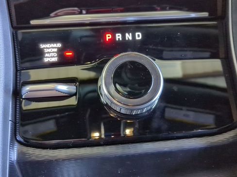 New 2026 Jeep Grand Cherokee Altitude AWD/4WD image 9
