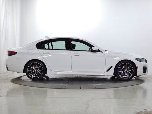 Used 2022 BMW M550i xDrive w/ Executive Package AWD/4WD image 12
