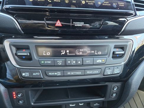 New 2026 Honda Ridgeline Black Edition image 14