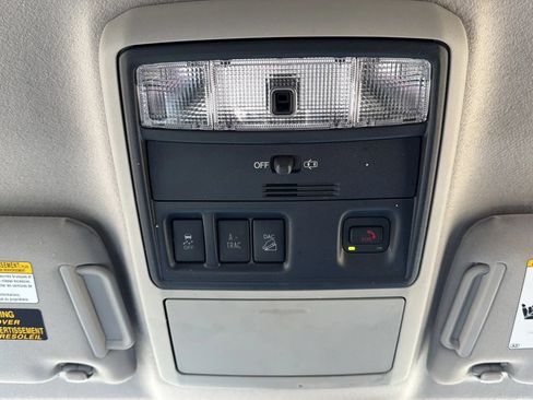 Used 2021 Toyota 4Runner SR5 AWD/4WD image 20