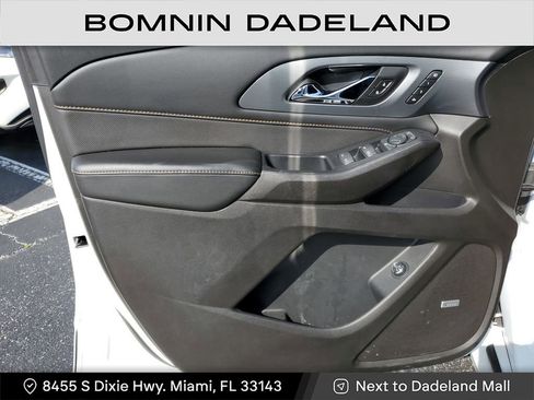 Used 2021 Chevrolet Traverse Premier image 16