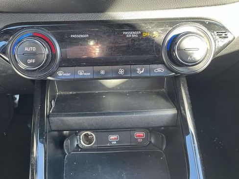 Used 2023 Kia Forte GT-Line w/ GT-Line Technology Package image 23