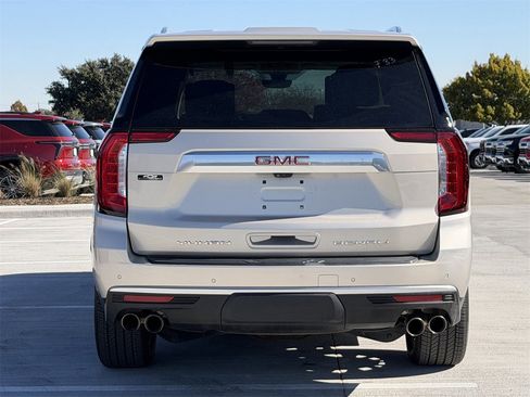 Used 2021 GMC Yukon Denali w/ Denali Ultimate Package image 5