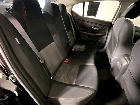 Used 2023 Nissan Sentra SR FWD image 32