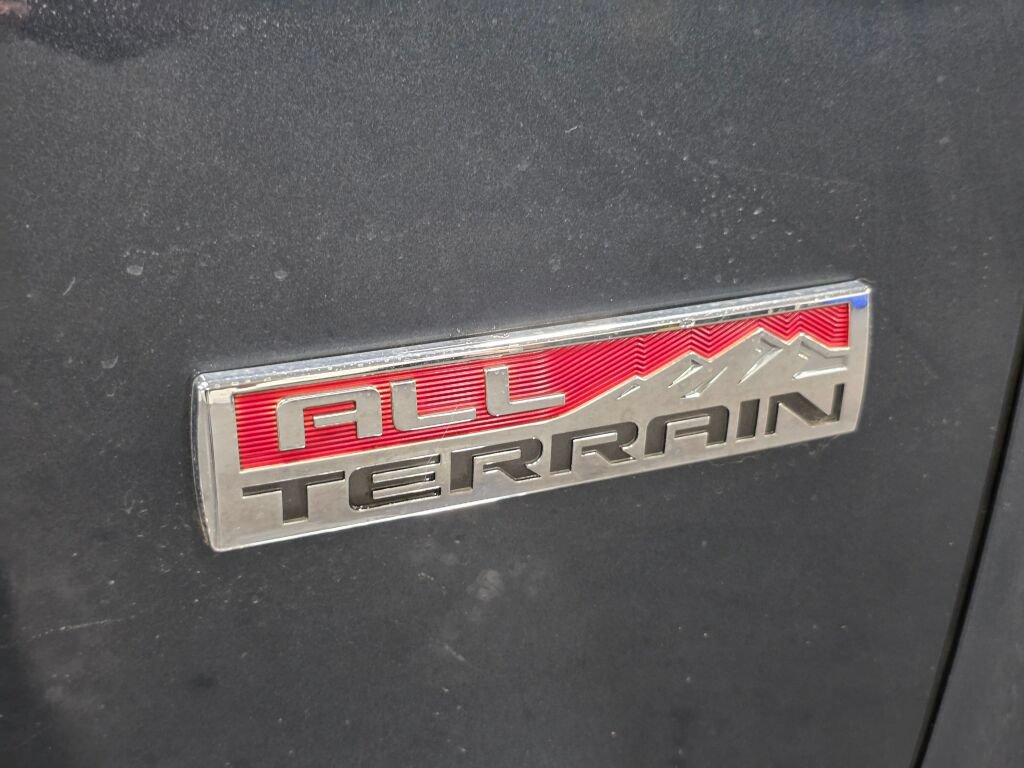 Used 2019 GMC Canyon All Terrain w/ Trailering Package AWD/4WD image 5