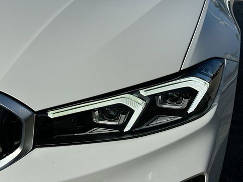 Certified 2023 BMW 330i Sedan image 30