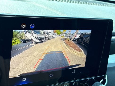 New 2025 Chevrolet Colorado LT w/ Advanced Trailering Package image 10