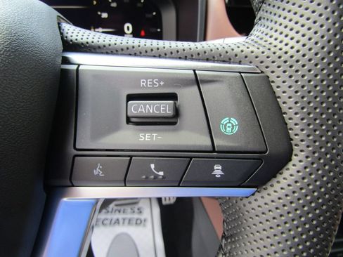 Used 2025 Mitsubishi Outlander SEL AWD/4WD image 19