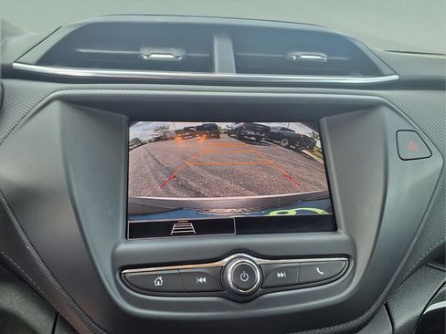 Certified 2023 Chevrolet TrailBlazer LT FWD image 25