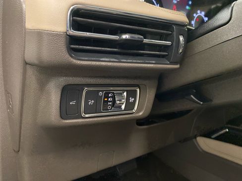 Used 2022 Lincoln Corsair AWD w/ Equipment Group 101A image 16