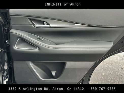Used 2025 INFINITI QX60 Luxe image 30