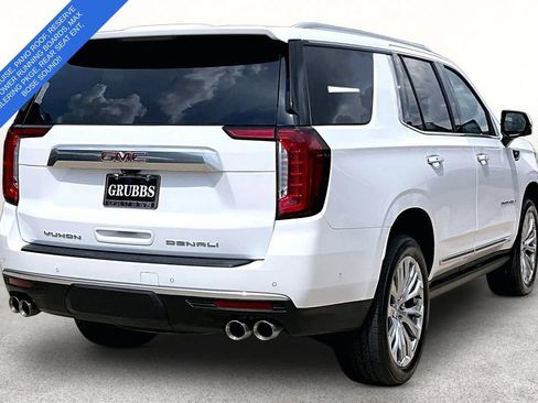 Used 2024 GMC Yukon Denali w/ Denali Reserve Package AWD/4WD image 2