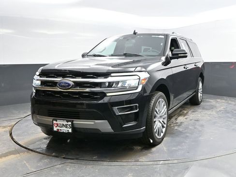 Used 2024 Ford Expedition Max Limited AWD/4WD image 5