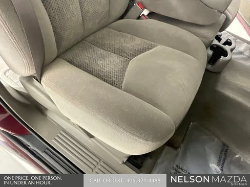 Used 2005 Chevrolet Avalanche LS w/ Onstar Plus Package AWD/4WD image 27