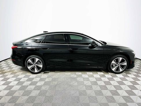 New 2025 Audi A6 e-tron Premium Plus image 8
