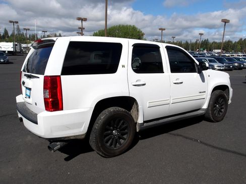 Used 2010 Chevrolet Tahoe 4WD image 5