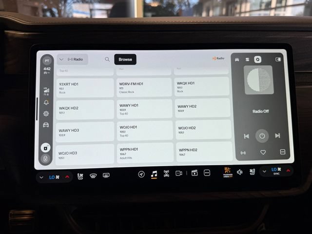 Used 2023 Rivian R1S Adventure Quad AWD/4WD image 30