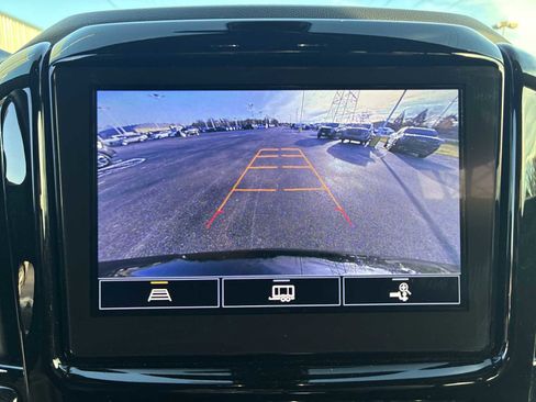 Certified 2023 Chevrolet Traverse LT image 14