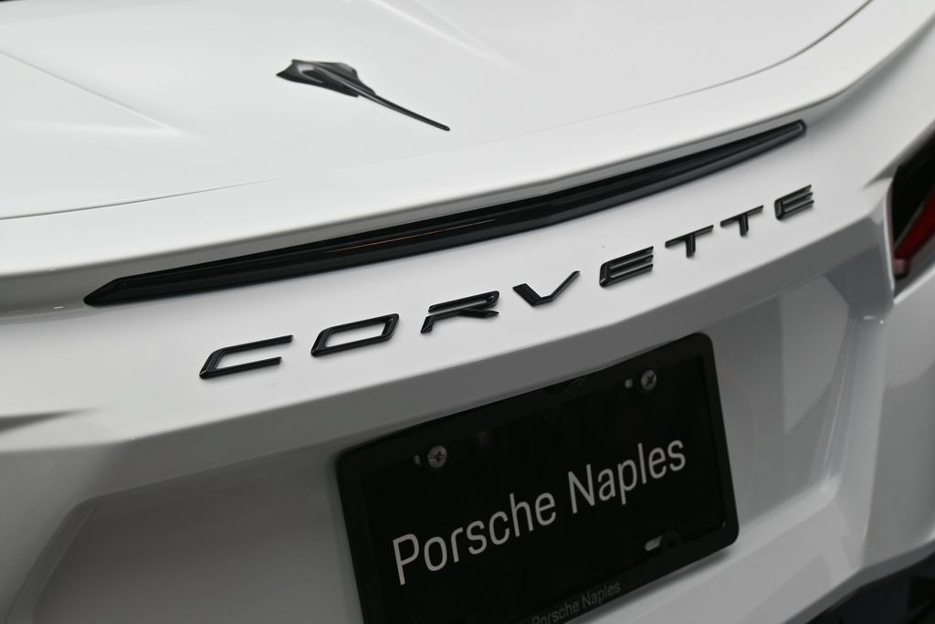 Used 2023 Chevrolet Corvette Stingray Preferred Conv w/ 2LT RWD image 32