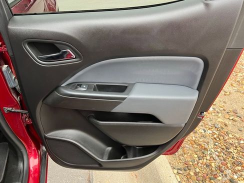 Used 2018 Chevrolet Colorado Z71 image 20